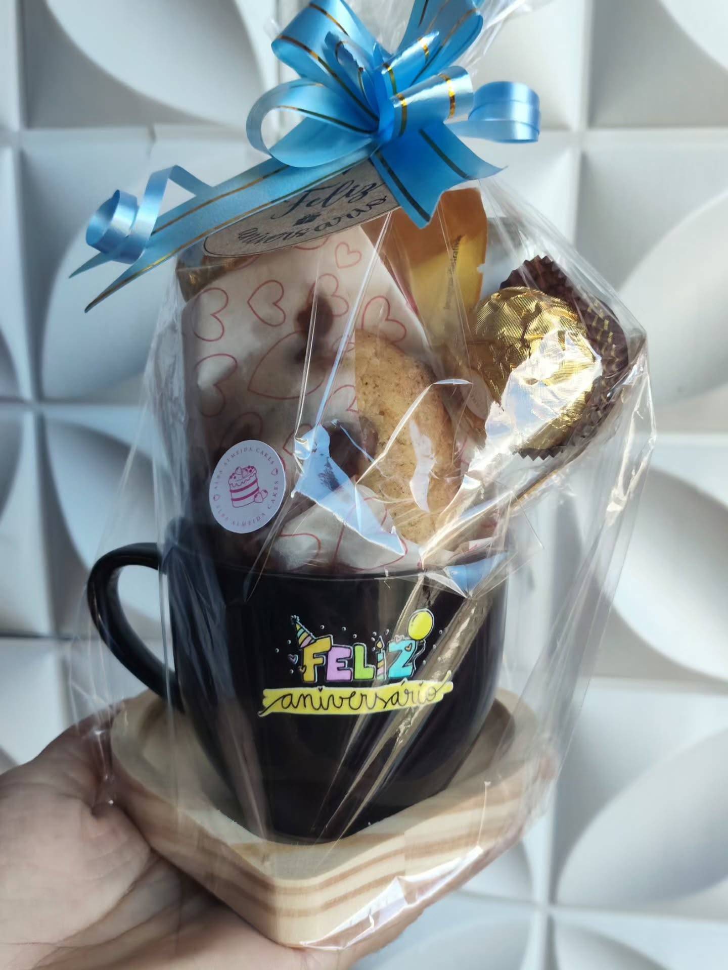 Outro café na xícara da Dona Alba
