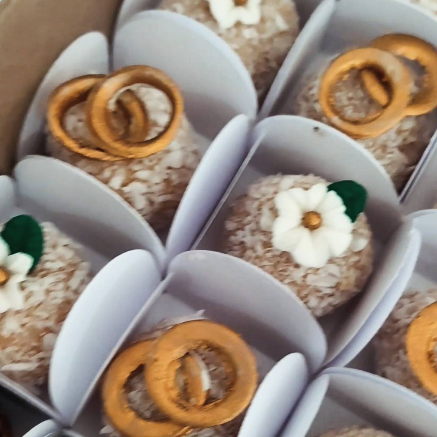 Outro bolo de casamento da Dona Alba