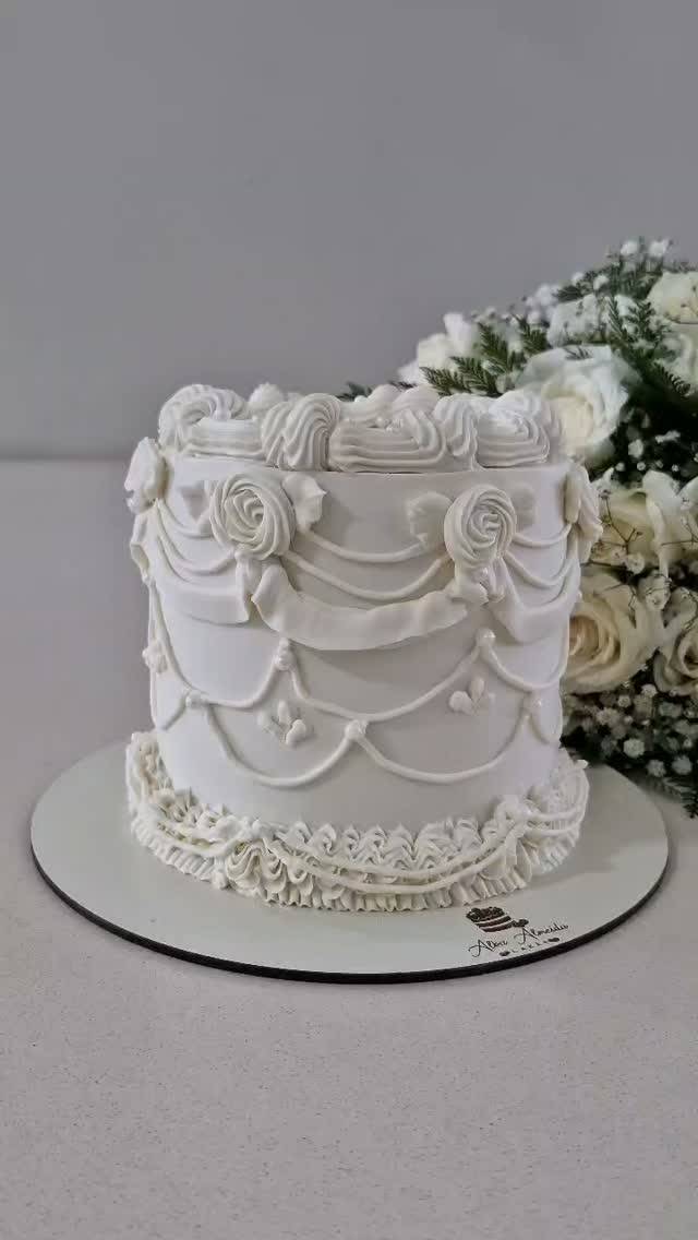 Vintage cake feito pela Dona Alba